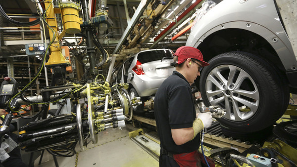 Nissan's production plant at Sunderland last year exported 55 per cent of its 476,589 vehicles to the EU