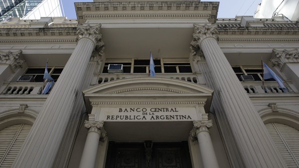 Flags fly outside the central bank of Argentina in Buenos Aires