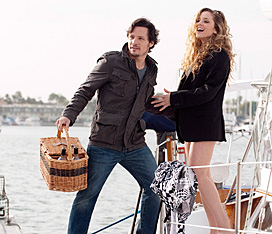 Nick Wechsler and Margarita Levieva in 'Revenge'